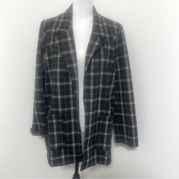 Cato Plaid Blazer Black with White Pinstripes Size 18/20W NWOT - Picture 1 of 7